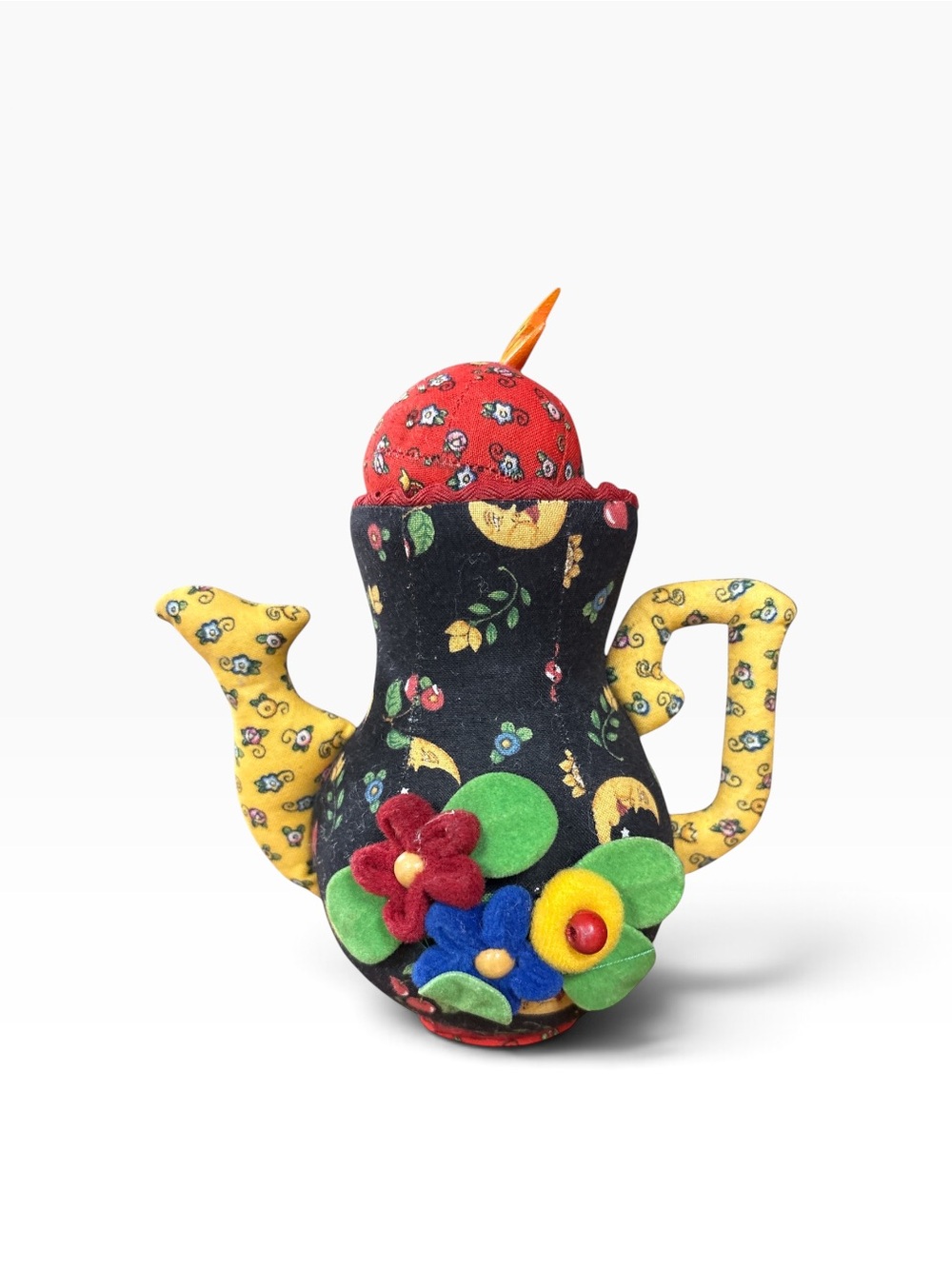 VINTAGE MARY ENGELBREIT TEAPOT PIN CUSHION CHARMING AND WHIMSICAL